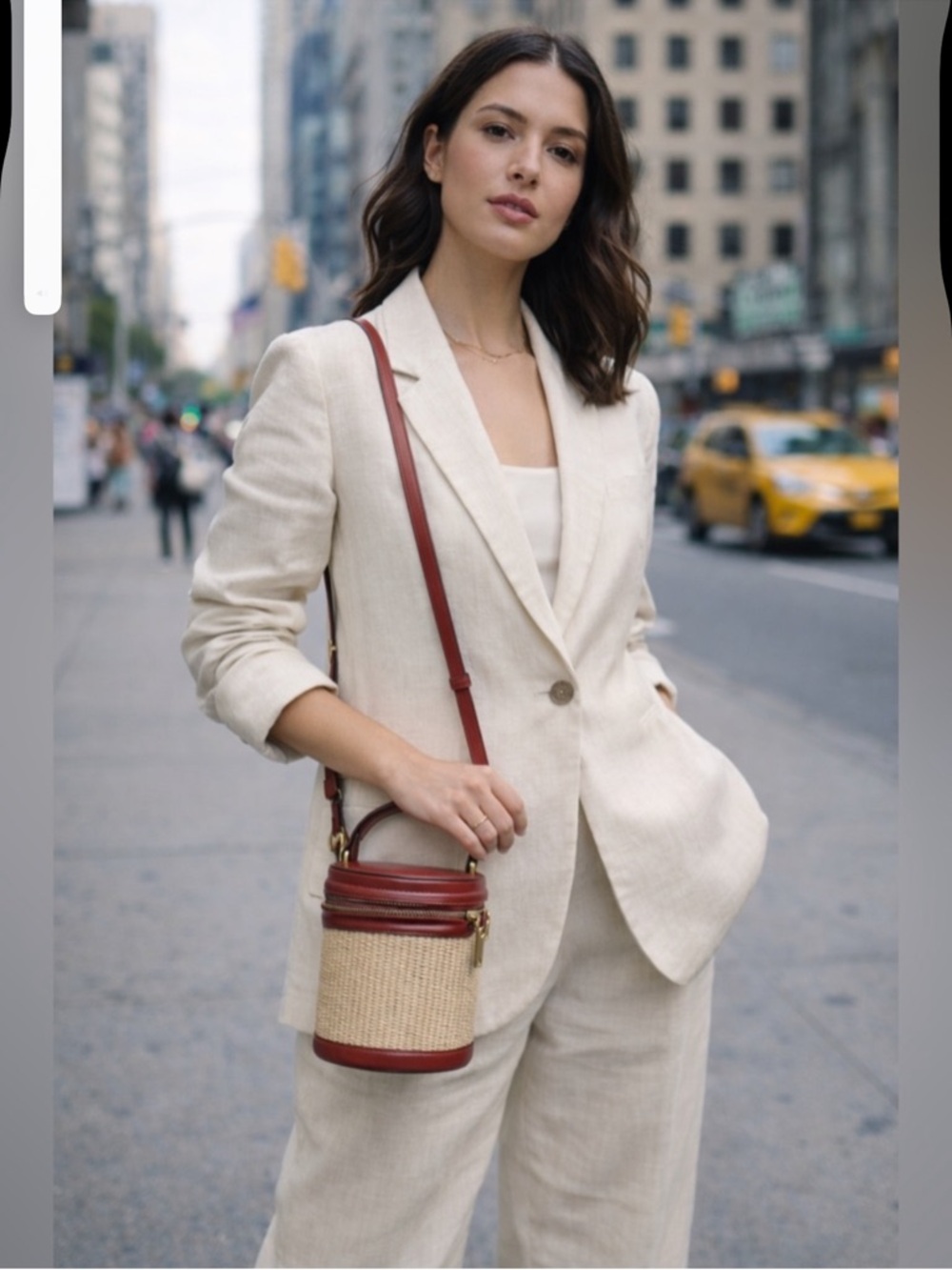 🆕 House Of Harlow 1960 Red and Natural Woven Straw Mini Bucket Crossbody Bag - Picture 2 of 9